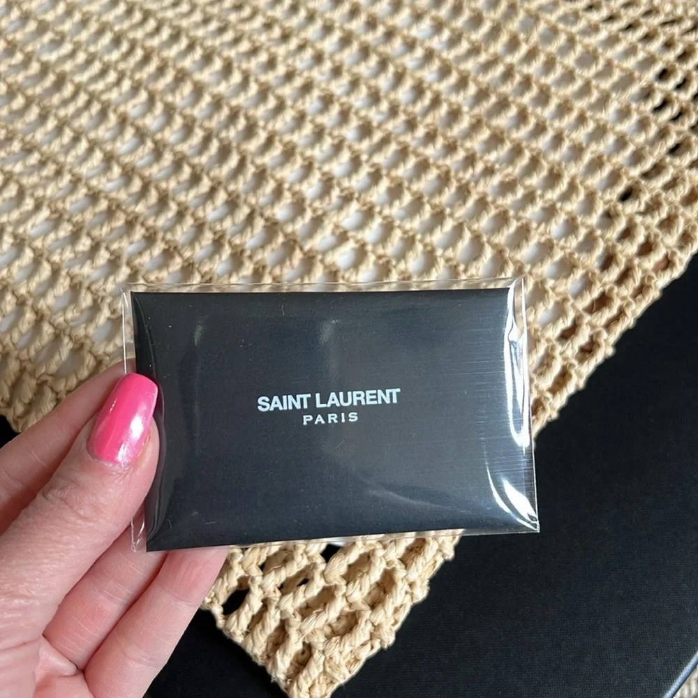 🔥 YSL 2024 Oxalis Crochet Tote - Picture 6 of 8